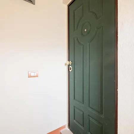 Casa San Paolino Dentro Le Muraelegant Flat Wifi E Selfcheckin Apartment
